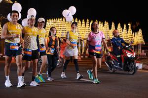 BIB: 
                            <button type="button" onclick="openModal(23553494)" class="btn btn-primary btn-sm float-right btn-popup" data-toggle="modal" data-target=".modal-high-quality">
                        <i class="fas fa-shopping-cart"></i> Add to Cart
                    </button>
                                            <button type="button" onclick="isThisMe(23553494, true)" class="btn btn-success btn-sm float-right btn-popup btn-isme hidden" data-toggle="tooltip" data-placement="bottom" title="นี่คือรูปของคุณใช่ไหม คลิกที่นี่เพื่อเอาเข้าอัลบั้ม">
                        <i class="fas fa-plus"></i> Add to album
                    </button>
                    <button type="button" onclick="isThisMe(23553494, false)" class="btn btn-warning btn-sm float-right btn-popup btn-isnotme hidden">
                        <i class="fas fa-ban"></i> Remove from album
                    </button>